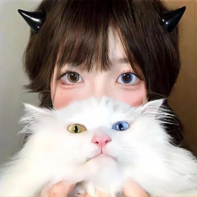 男爵的同桌小女生