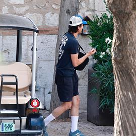 谜情公寓 封面图